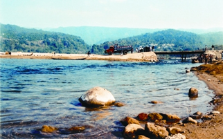 File:Gravel.jpg