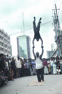 File:Circus.jpg