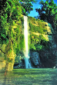 File:WaterfallMadhabkunda.jpg
