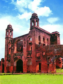 File:LalbagFortGateway.jpg