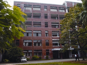 File:NotaredamCollege.jpg