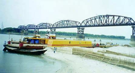 File:HardingeBridge.jpg