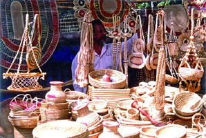 File:JuteHandicraft.jpg