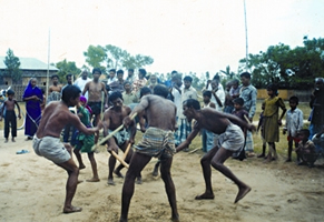 File:KathiKhelaPanchgor.jpg