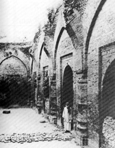 File:MajlisAuliaMosque.jpg