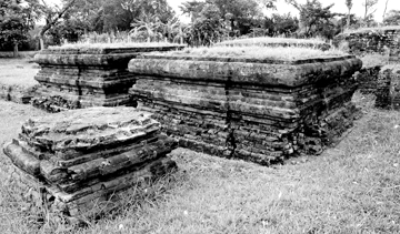 File:Stupa.jpg