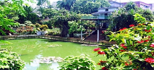 File:BaldahGarden.jpg