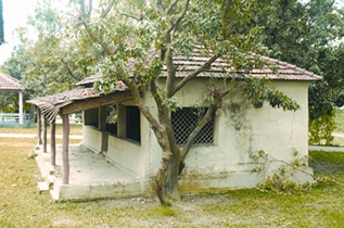 File:ArchitectureMatirGhar.jpg