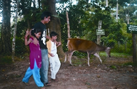 File:DulaHazraSafariPark.jpg