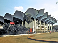 File:RailwayKamalapurStation.jpg