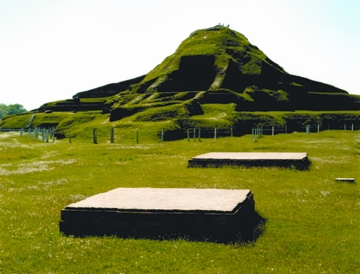 File:PaharpurMahavihara.jpg