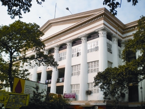 File:CalcuttaMedicalCollegeHospital.jpg
