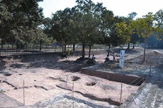 File:ArchaeologyWariBateshwar.jpg