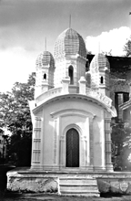 File:ChandraKumarRoyPancharatnaTemple.jpg