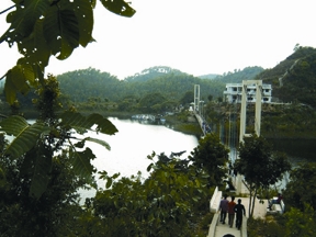 File:EcoparkBashkhali.jpg