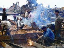 File:Shipbreaking.jpg