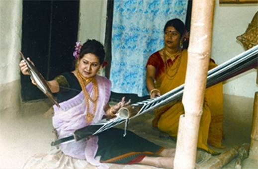 File:MonipuriDrass.jpg