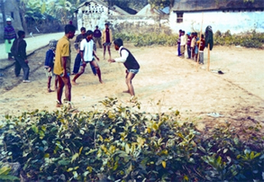File:FolkGameDariahanda.jpg