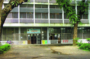 File:UniversityDhakaCentralLibrary.jpg