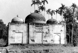 File:ShahShujaMosqueWalipur.jpg