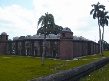 File:SixtyDomeMosqueBagerhat.jpg