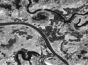 File:OxbowLakePaleochannels.jpg