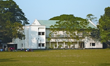 File:RangpurZillaSchool.jpg