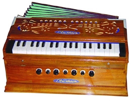 File:Harmonium.jpg