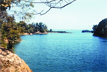 File:ChittagongHillTracts3.jpg