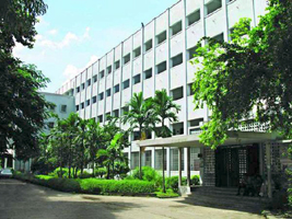 File:UniversityDhakaArtsBuilding.jpg