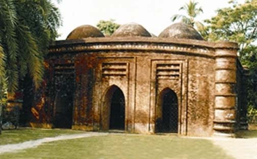 File:NineDomedMosque.jpg